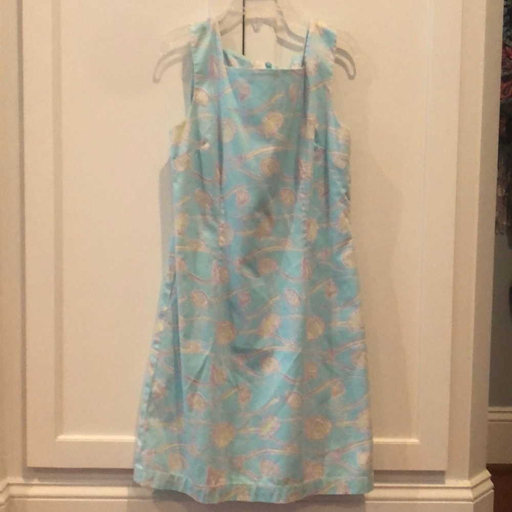 Lilly Pulitzer shift dress